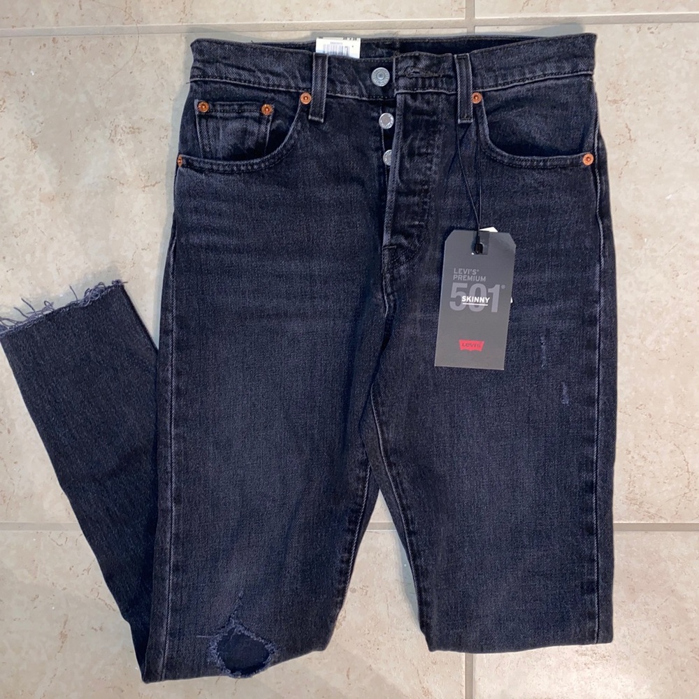 Black Levi 501s